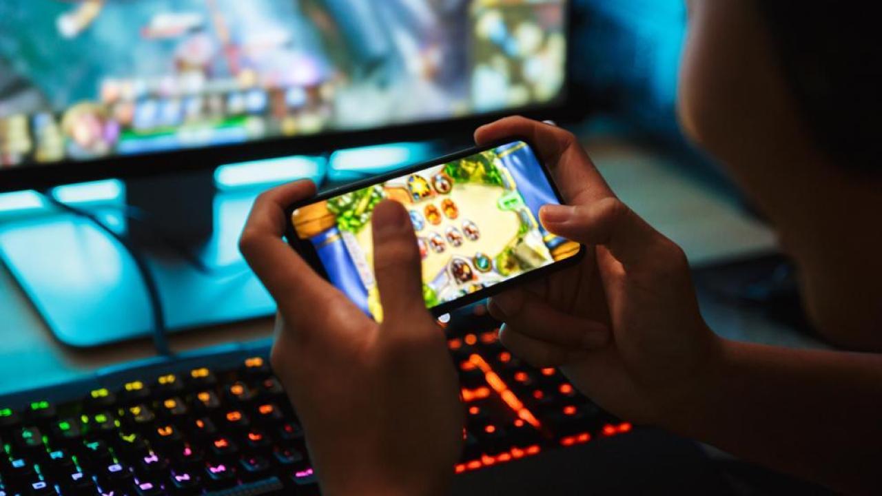 mobile gaming, gaming technology